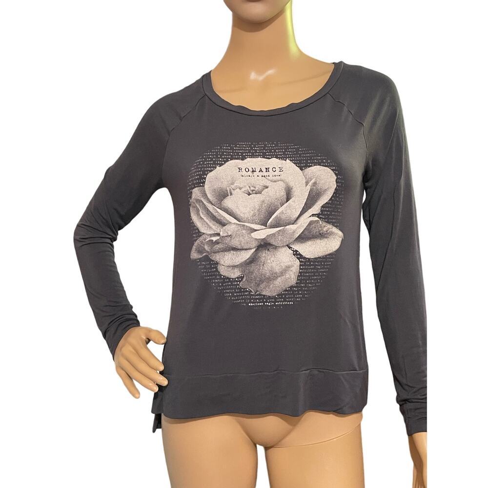 AEO American‎ Eagle Outfitters Womens Soft & Sexy Tee Shirt Long Sleeves Gray XS
